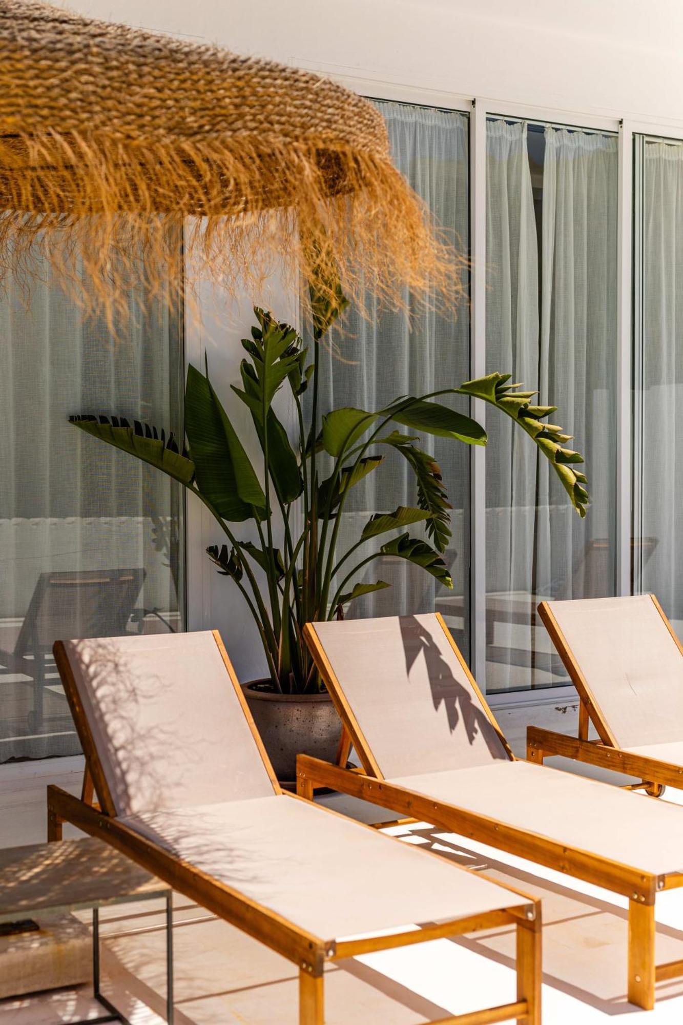 Victoria Sunset Suites Sant Antoni de Portmany Екстериор снимка
