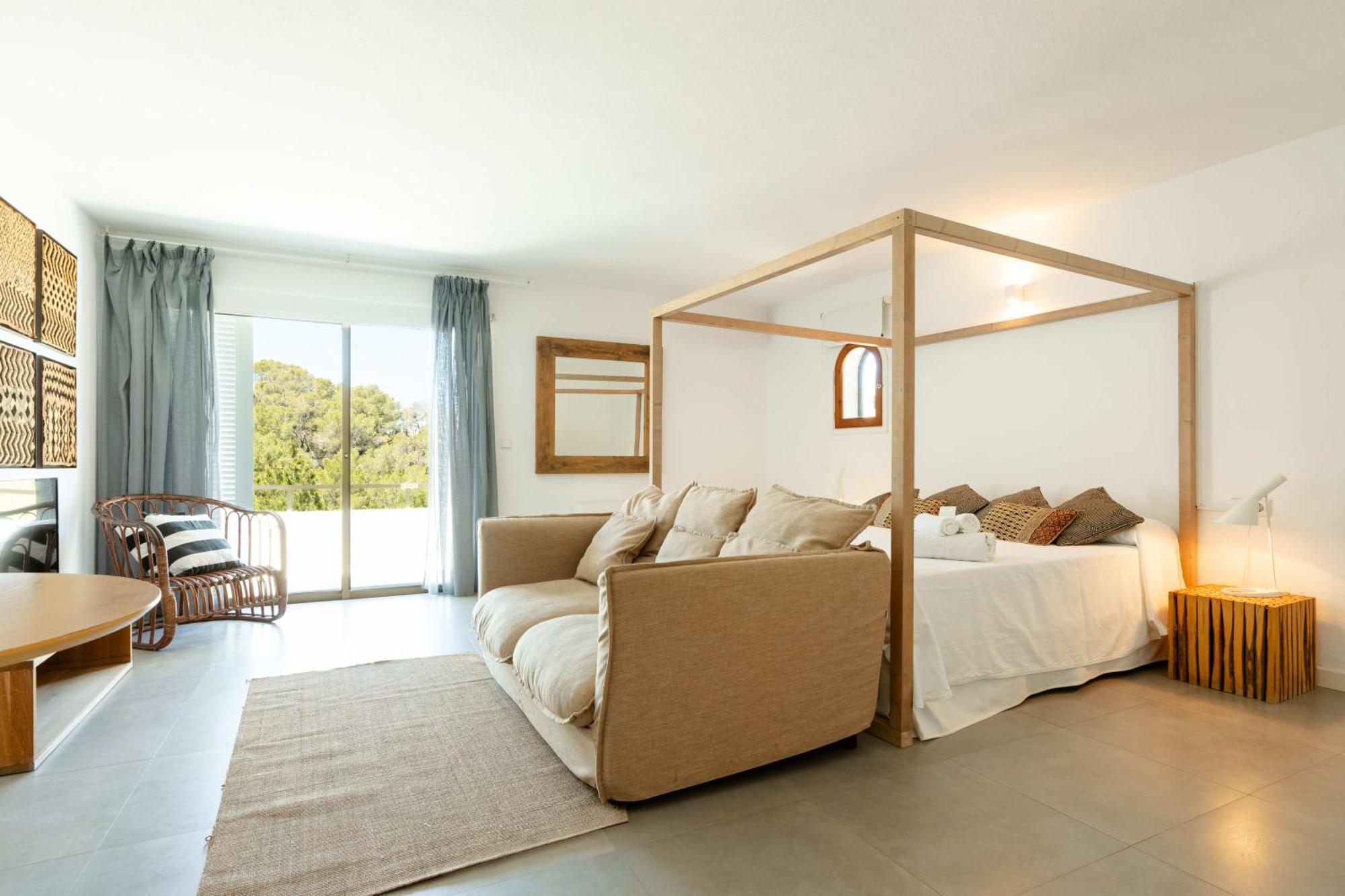 Victoria Sunset Suites Sant Antoni de Portmany Екстериор снимка